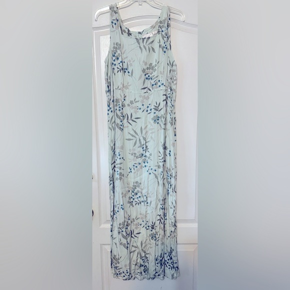 Kathie Lee Collection Dresses & Skirts - Kathy Lee Collection Floral Dress